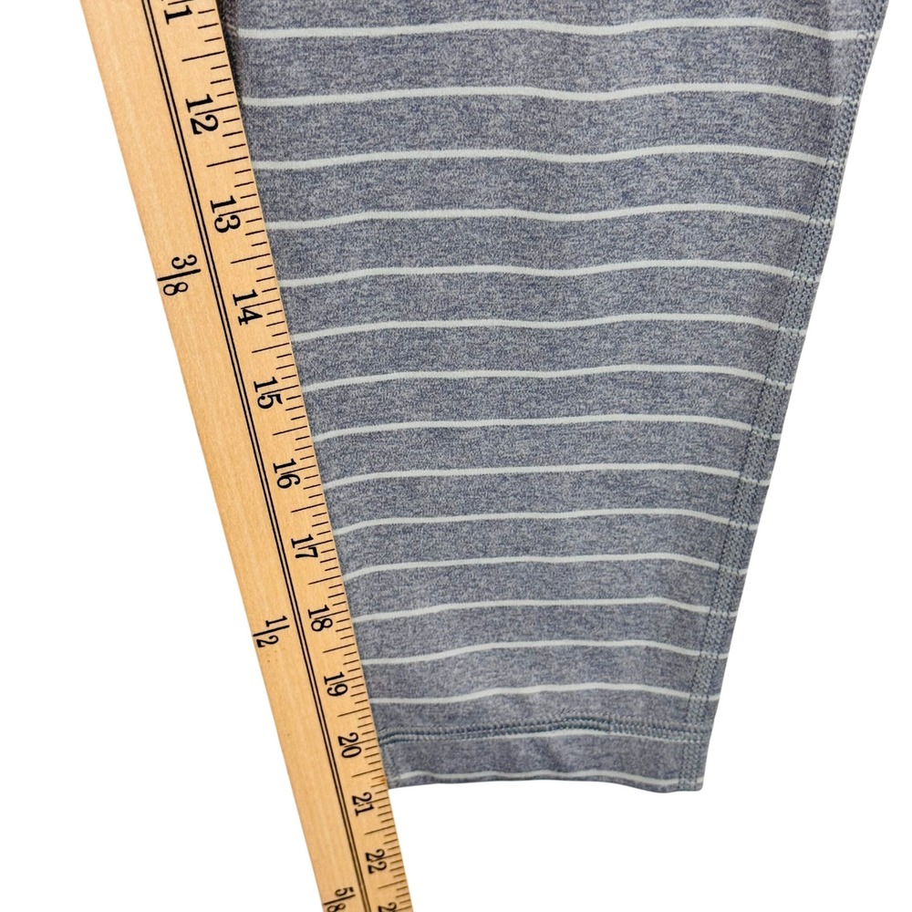 Athleta Leggings Womens L Blue Striped Salutation Stash Capris High Rise Active - Picture 9 of 10